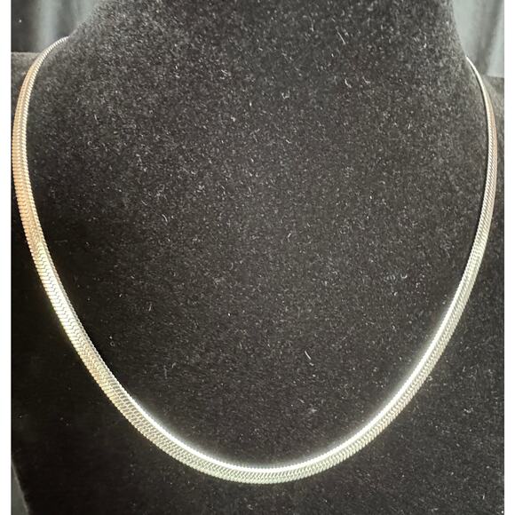 Silver-Tone Stainless Steel Snake Chain Necklace 16" Elegant Unisex Chain N127 - Picture 2 of 4